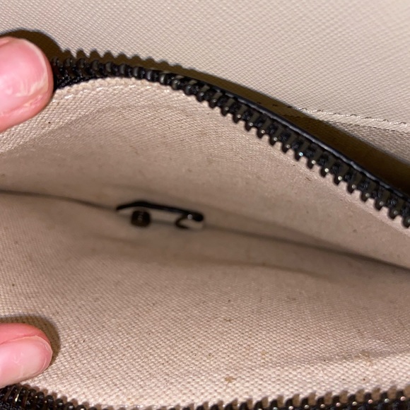 Botkier Crossbody Tan Bag - Picture 13 of 13